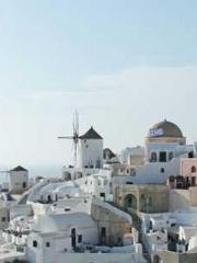 The Heavenly Physici